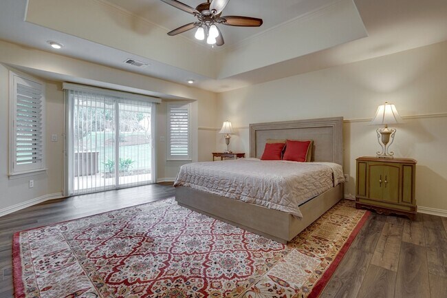 Building Photo - 9600 Colbert Cove