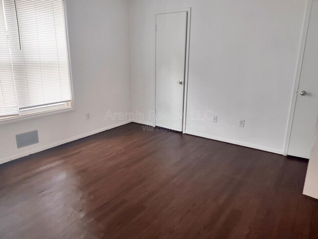 Building Photo - 3034 Destin Cir