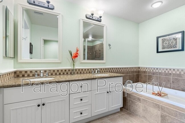 Building Photo - 68-1118-1118 N Kaniku Dr