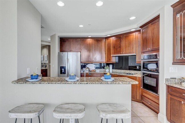 Building Photo - 140 Riviera Dunes Way