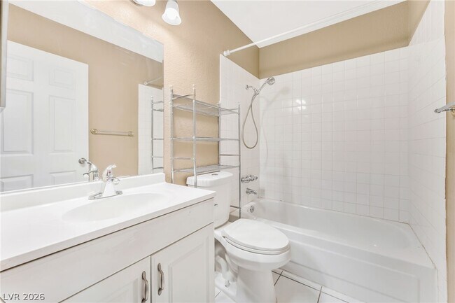 Building Photo - 4465 Halbert Ave