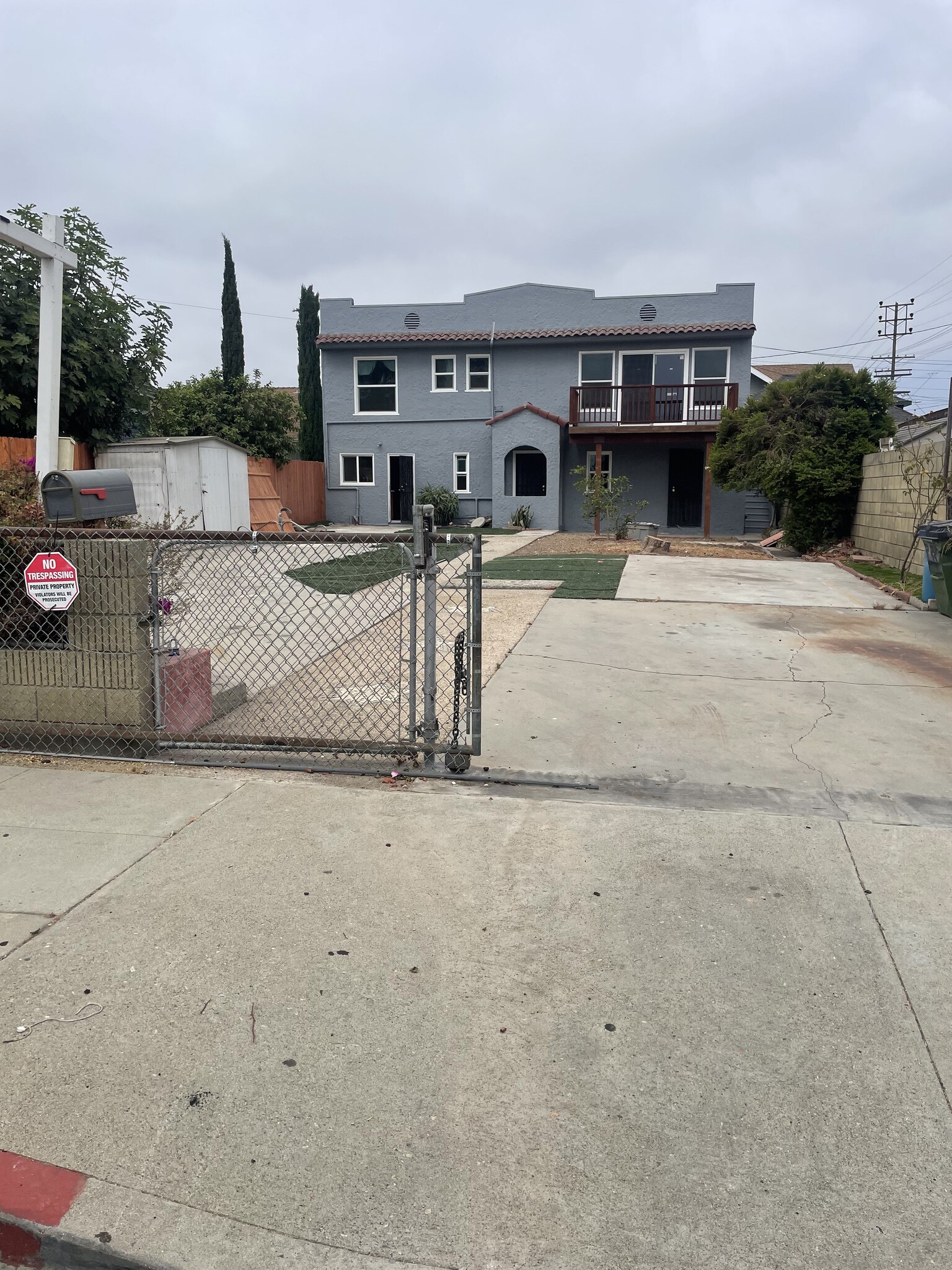 Building Photo - 335 N Palos Verdes St