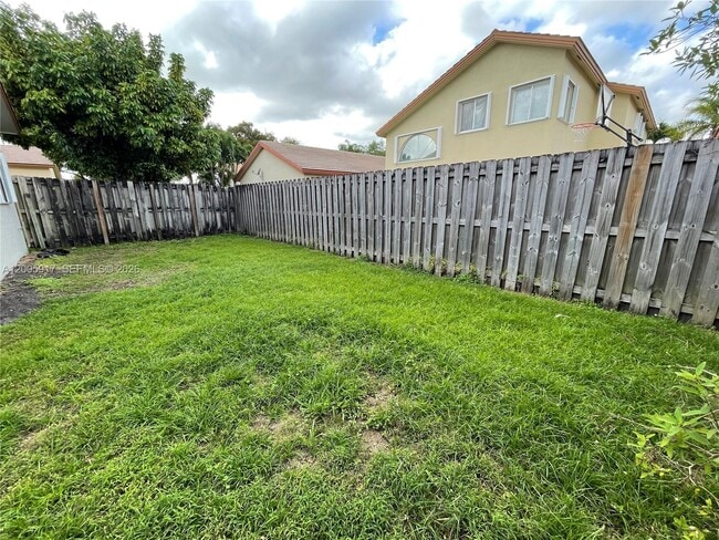 Building Photo - 9929 NW 29th Terrace