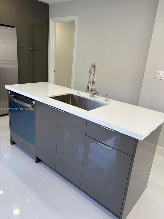 Building Photo - 10225 NW 57th Terrace