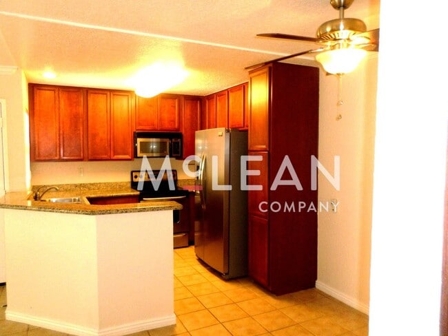Building Photo - Prime Location 2BR Condo with Patio in Gated Saddleback Community
