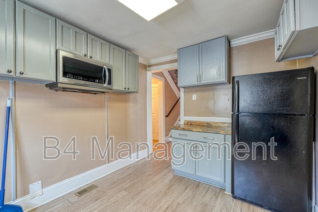 Building Photo - 781 Fulton Ave