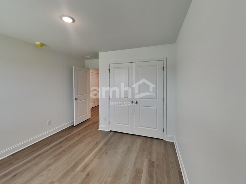 Building Photo - 203 Gershon Wy