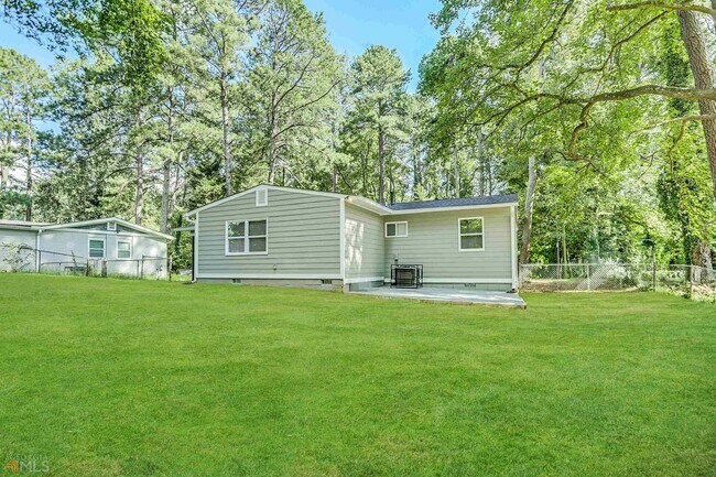 Building Photo - 2597 Dale Creek Dr NW