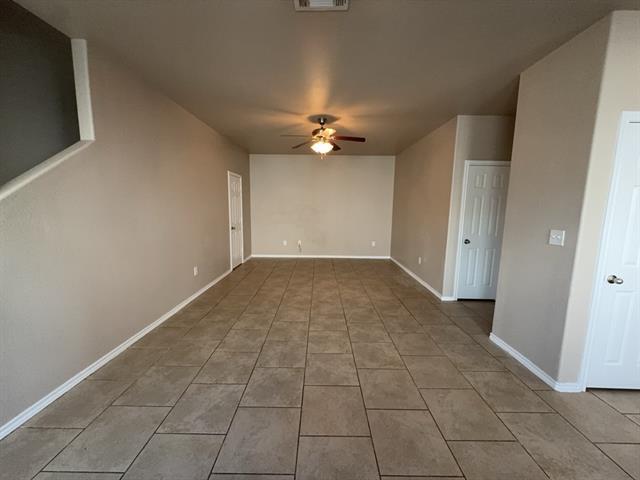 Building Photo - 704 E College St