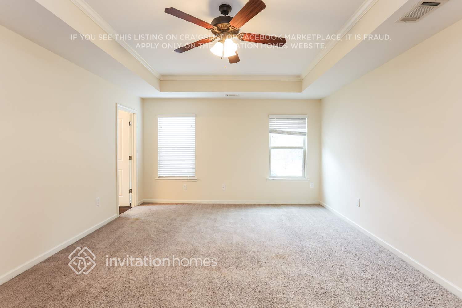 Building Photo - 2070 Stonebrook Dr