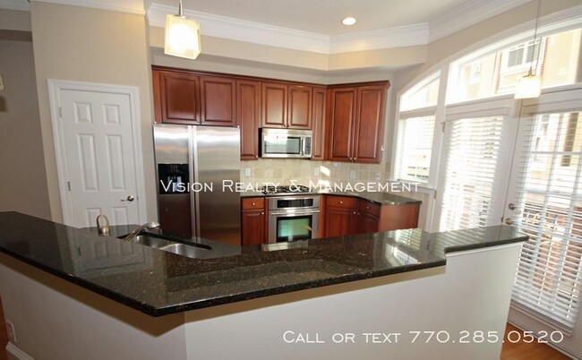 Building Photo - 829 Clifton Heights Ln.- Luxury Townhome