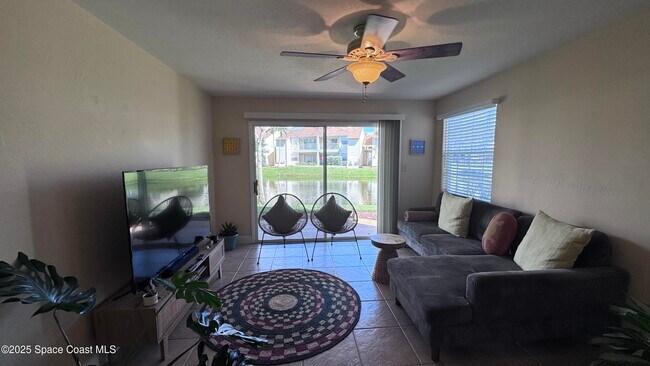 Building Photo - 1841 Island Club Dr