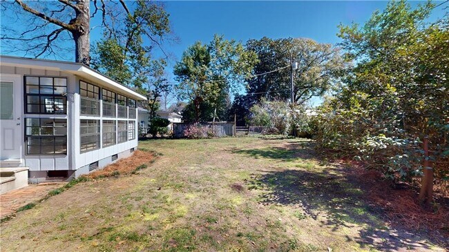 Building Photo - 15 Princess Anne Rd