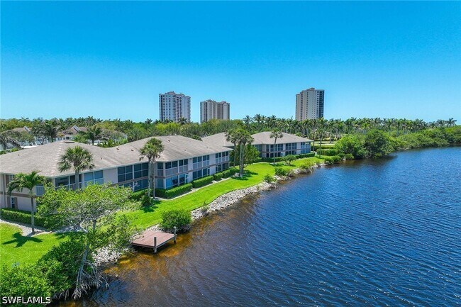 Building Photo - 1015 Mainsail Dr