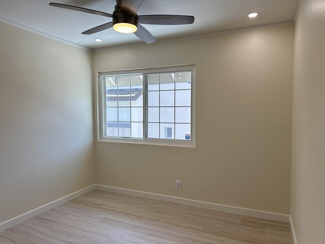 Building Photo - 306 Dolores Cir