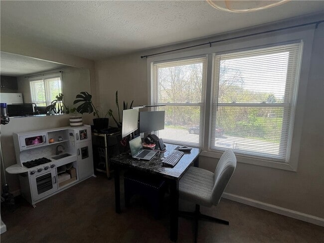 Building Photo - 3000 Ridge Rd