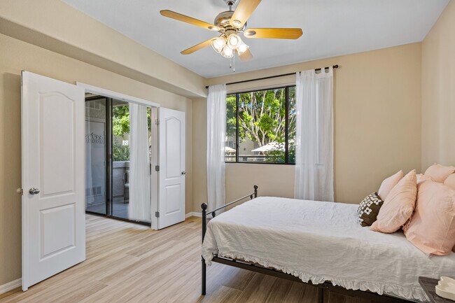 Building Photo - 6900 E Princess Dr