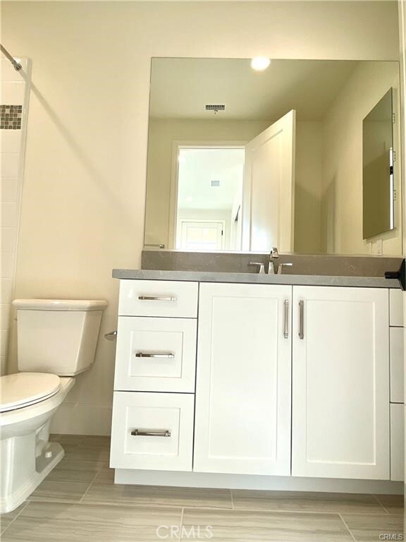 Building Photo - 222 Parkwood