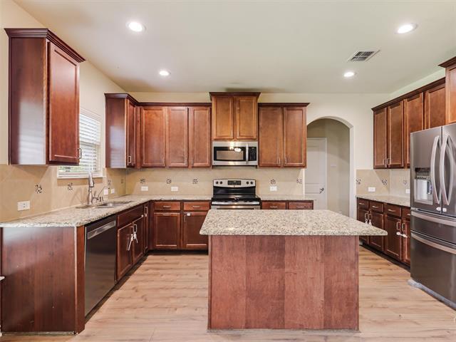 Building Photo - 11305 Amistad Dr