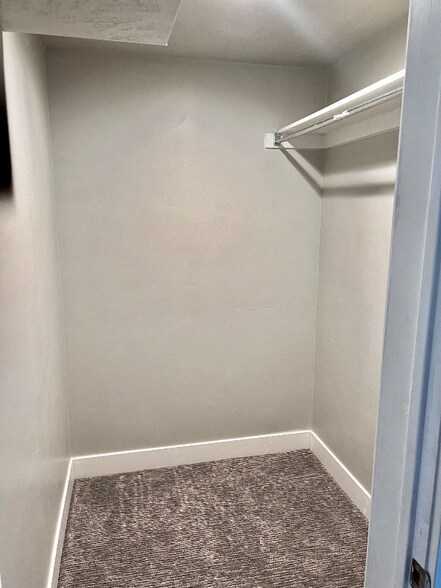 Building Photo - 4478 W Birkdale Dr