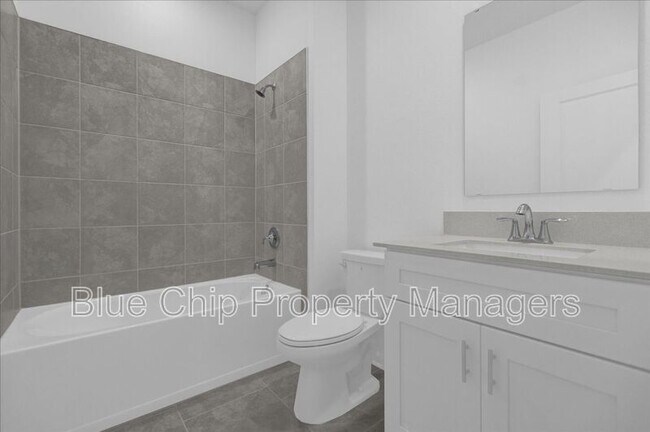 Building Photo - 2025 Shaggy Fisher Dr
