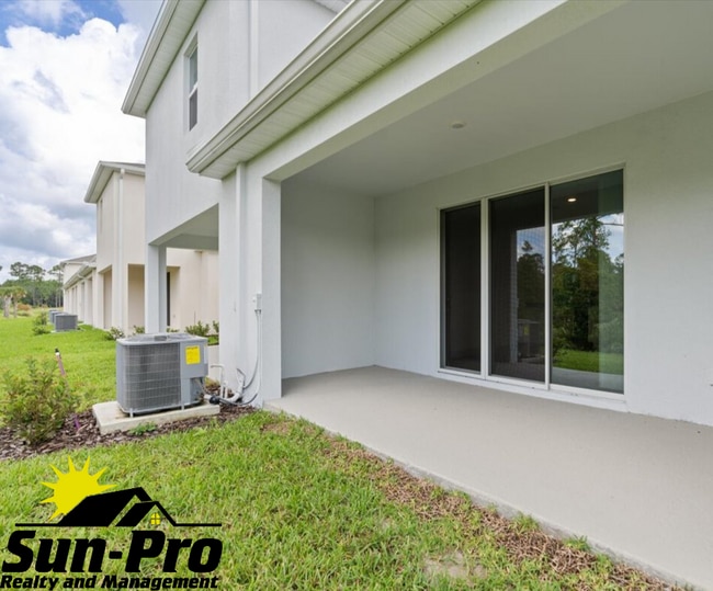 Building Photo - 113 Maya Wy