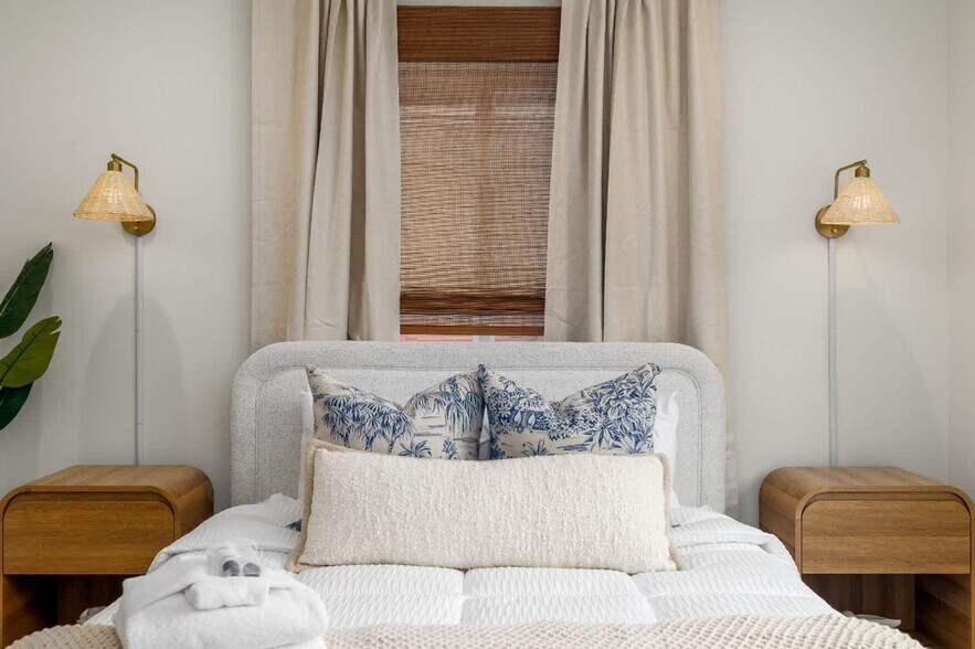 Building Photo - 4646 Robbins St