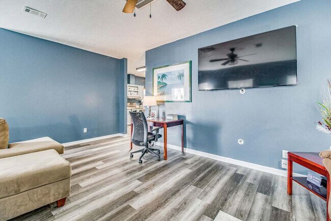 Building Photo - 5315 Cambria Dr