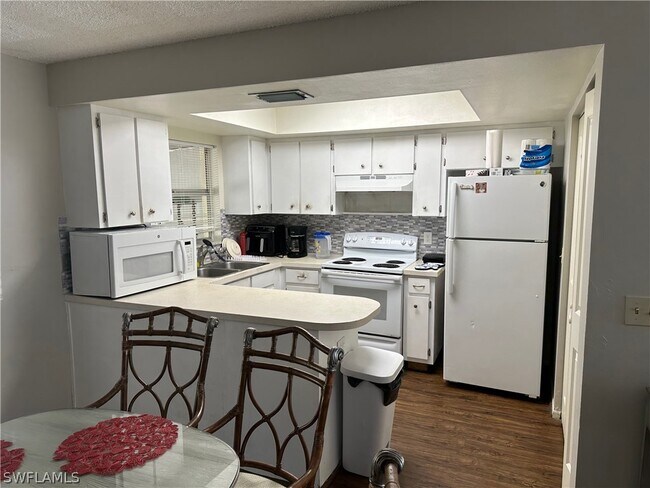 Building Photo - 7193 Barragan Rd