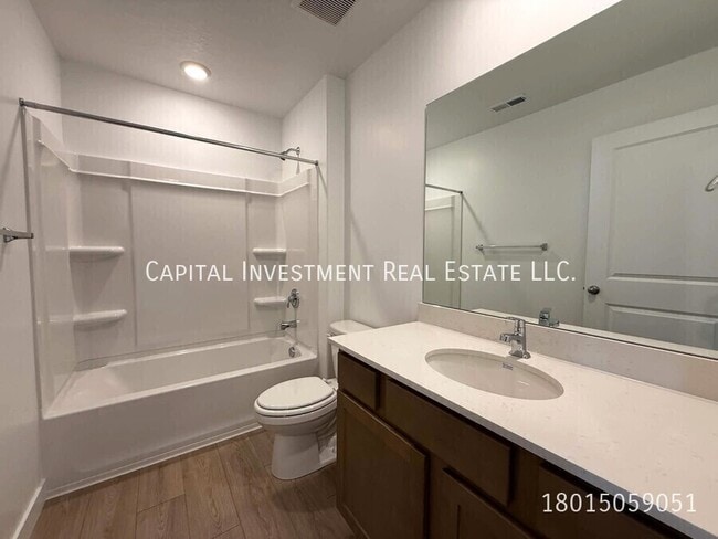 Building Photo - 4347 N 325 E