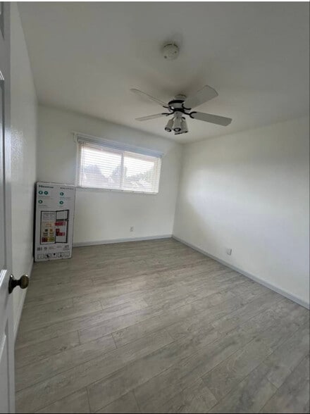 Primary Photo - 100 S Brea Blvd