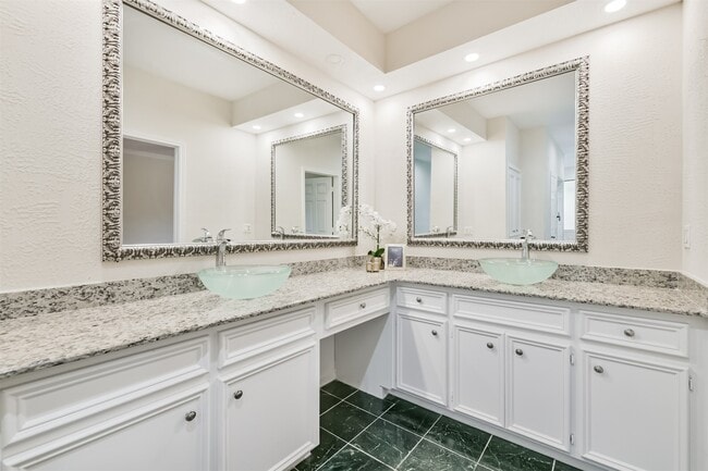 Building Photo - 12214 Cypresswood Dr