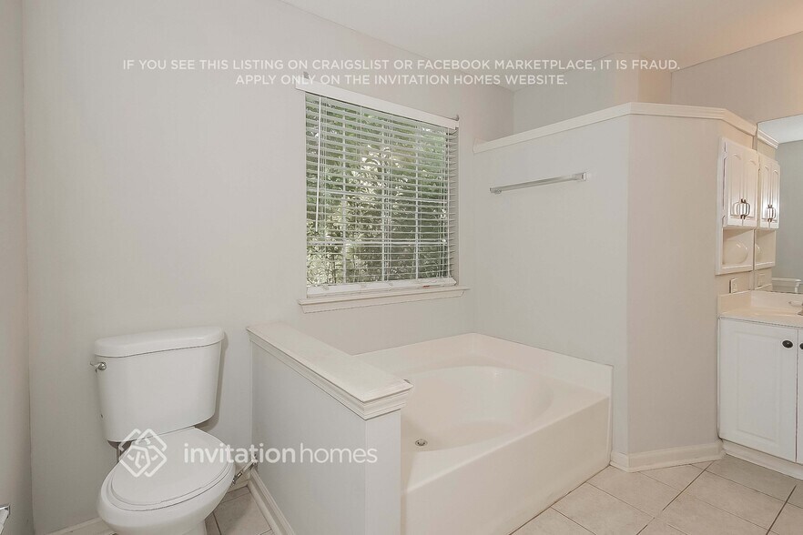 Building Photo - 5147 Spring Glen Ct