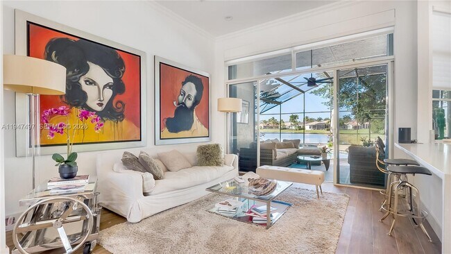 Building Photo - 2633 Oakbrook Dr