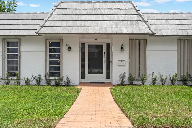 Building Photo - 3721 N 55th Ave