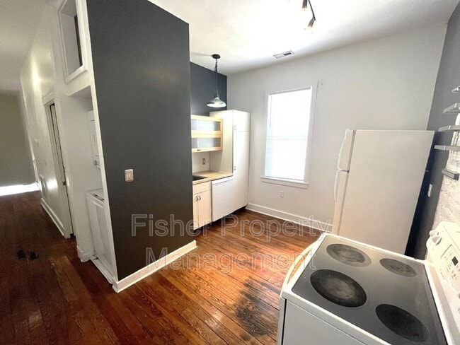 Building Photo - 509 N 30th St