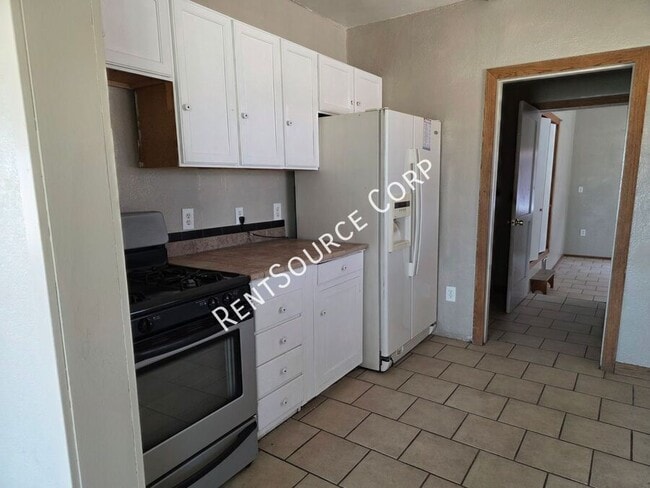 Building Photo - 750 CA-58
