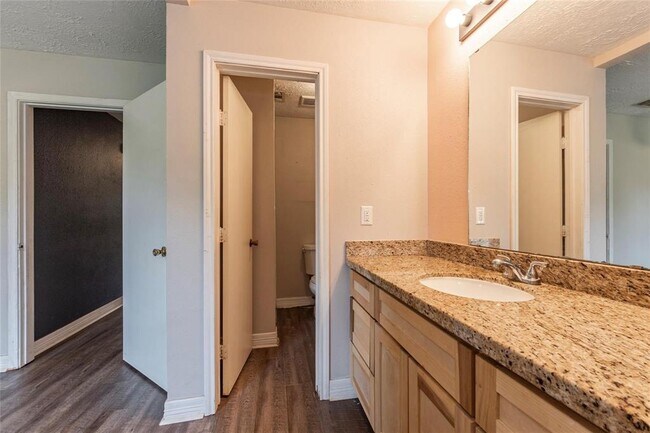 Building Photo - 3310 Ashwyne Ct