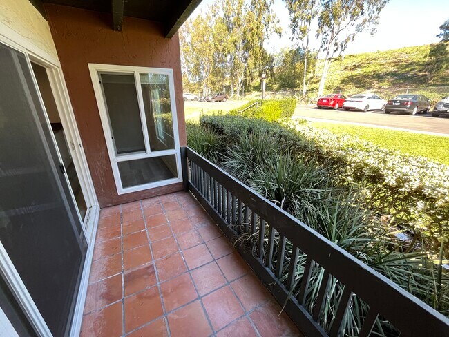 Building Photo - 17131 W Bernardo Dr