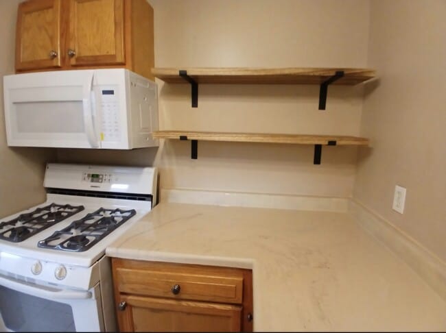 Building Photo - 103 N 38th St