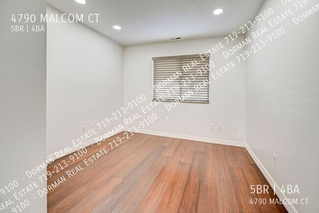 Building Photo - 4790 Malcom Ct