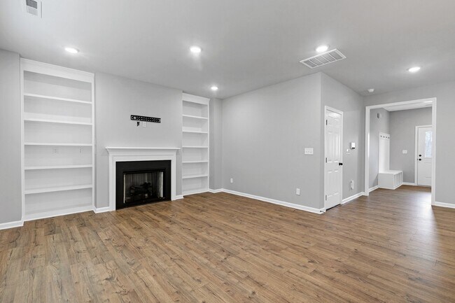 Building Photo - 38 Thunderhill, Clayton