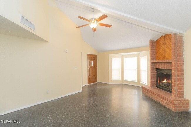 Building Photo - 11601 Soberana Ln