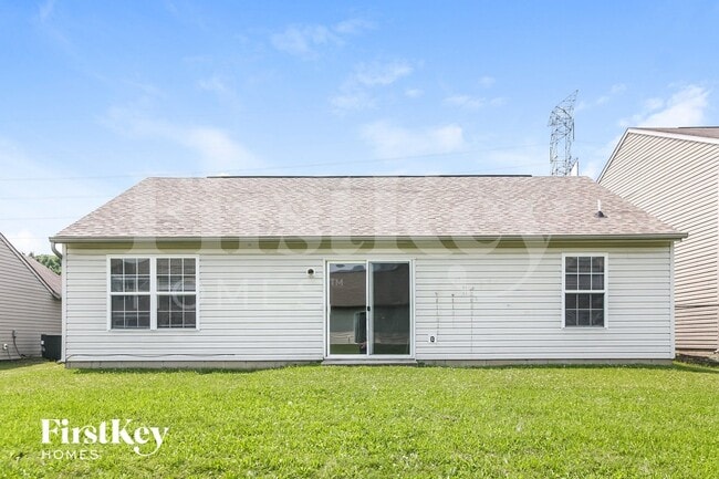 Building Photo - 2635 Lullwater Ln