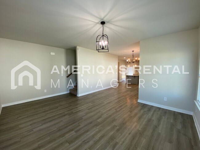 Building Photo - Spacious Home for Rent in Meridianville, AL!