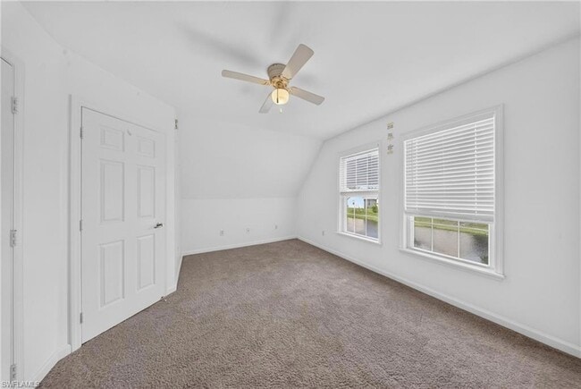 Building Photo - 250 Leawood Cir