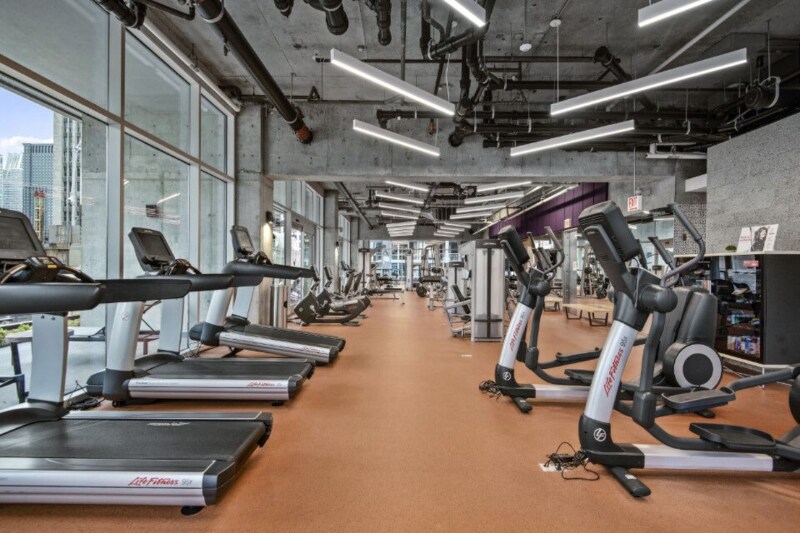 Building Photo - 178 E Illinois St