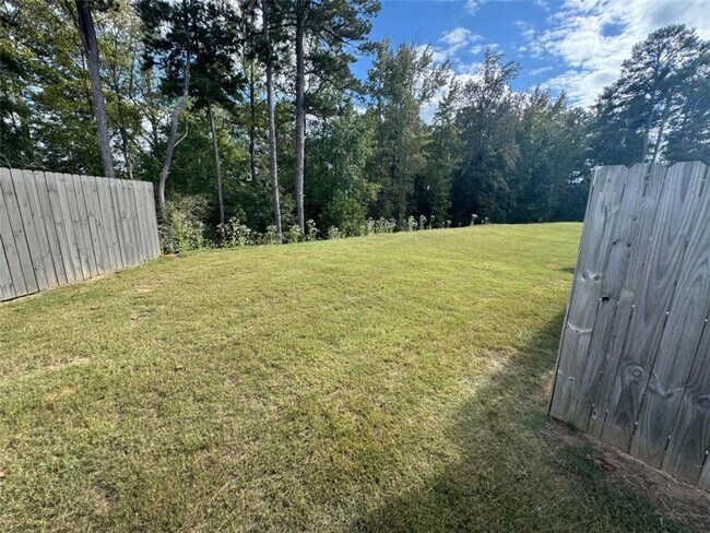 Building Photo - 3376 Highbury Way