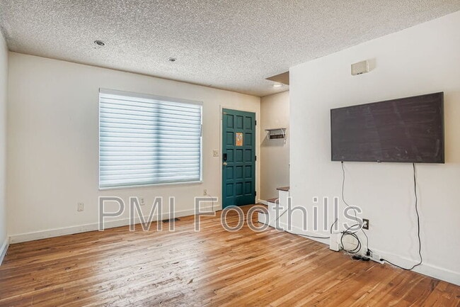 Building Photo - 171 Holman Way