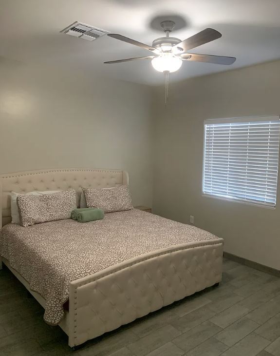 Building Photo - 803 N Van Alstine St